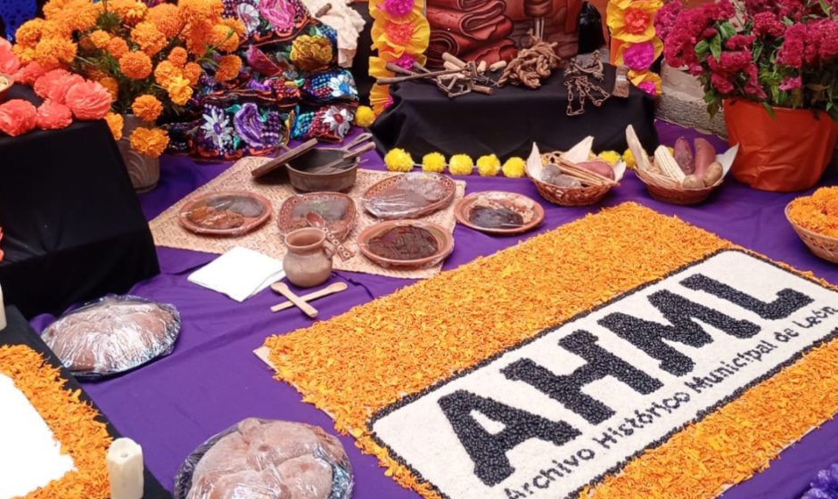 ofrenda de Día de Muertos